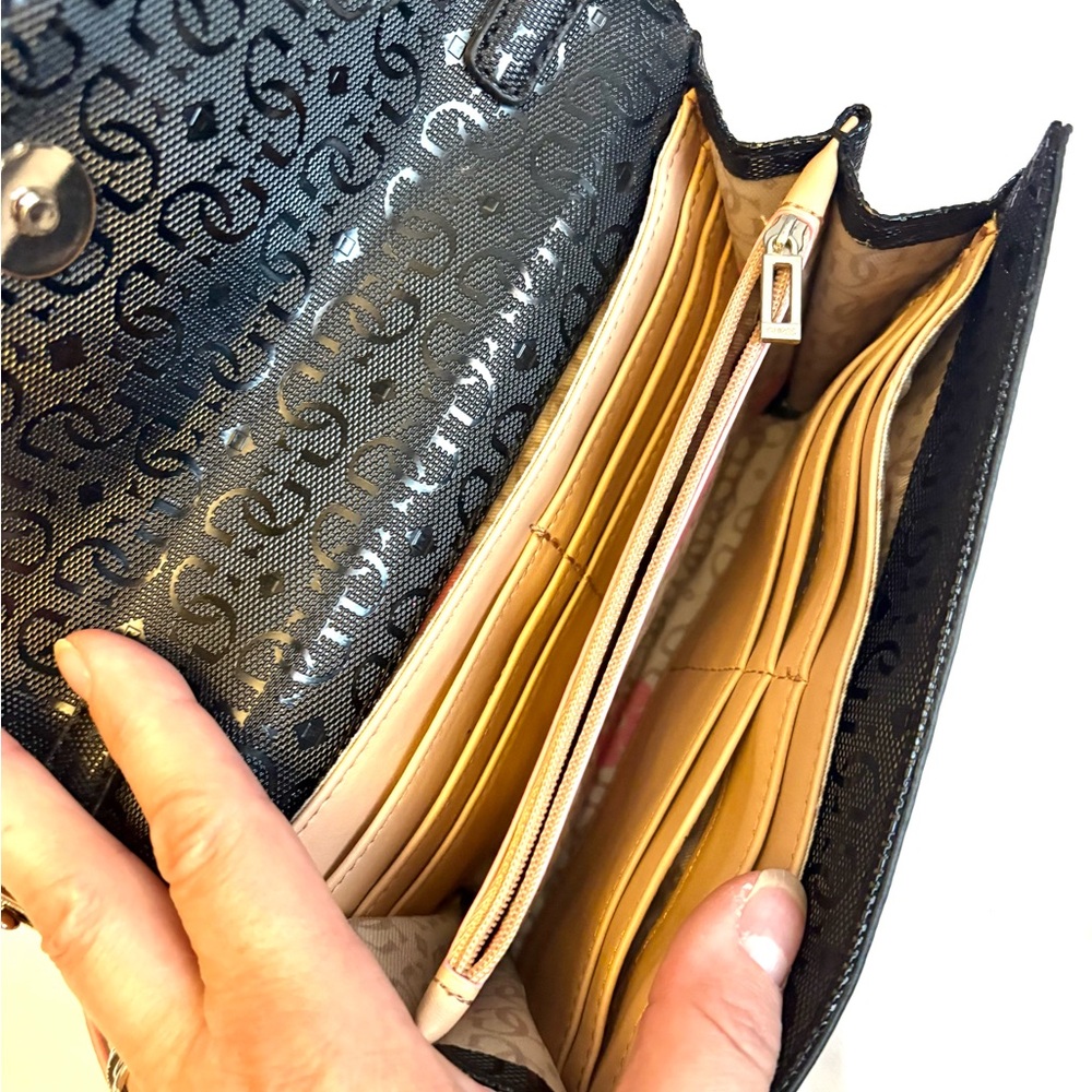 Guess Black and Tan Women's Bag - Picture 6 of 10